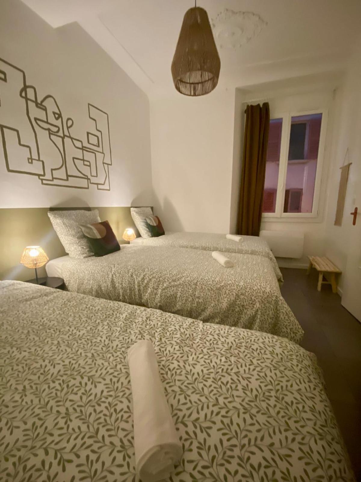 Appartement Proche Du Port Тулон Екстериор снимка